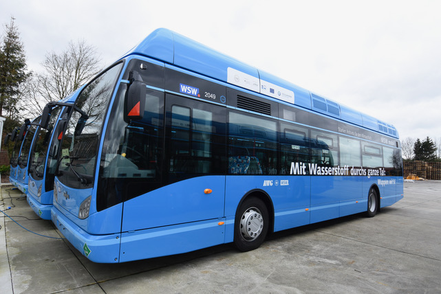 Van Hool bus powered by hydrogen fuel cells by Ballard Power Systems