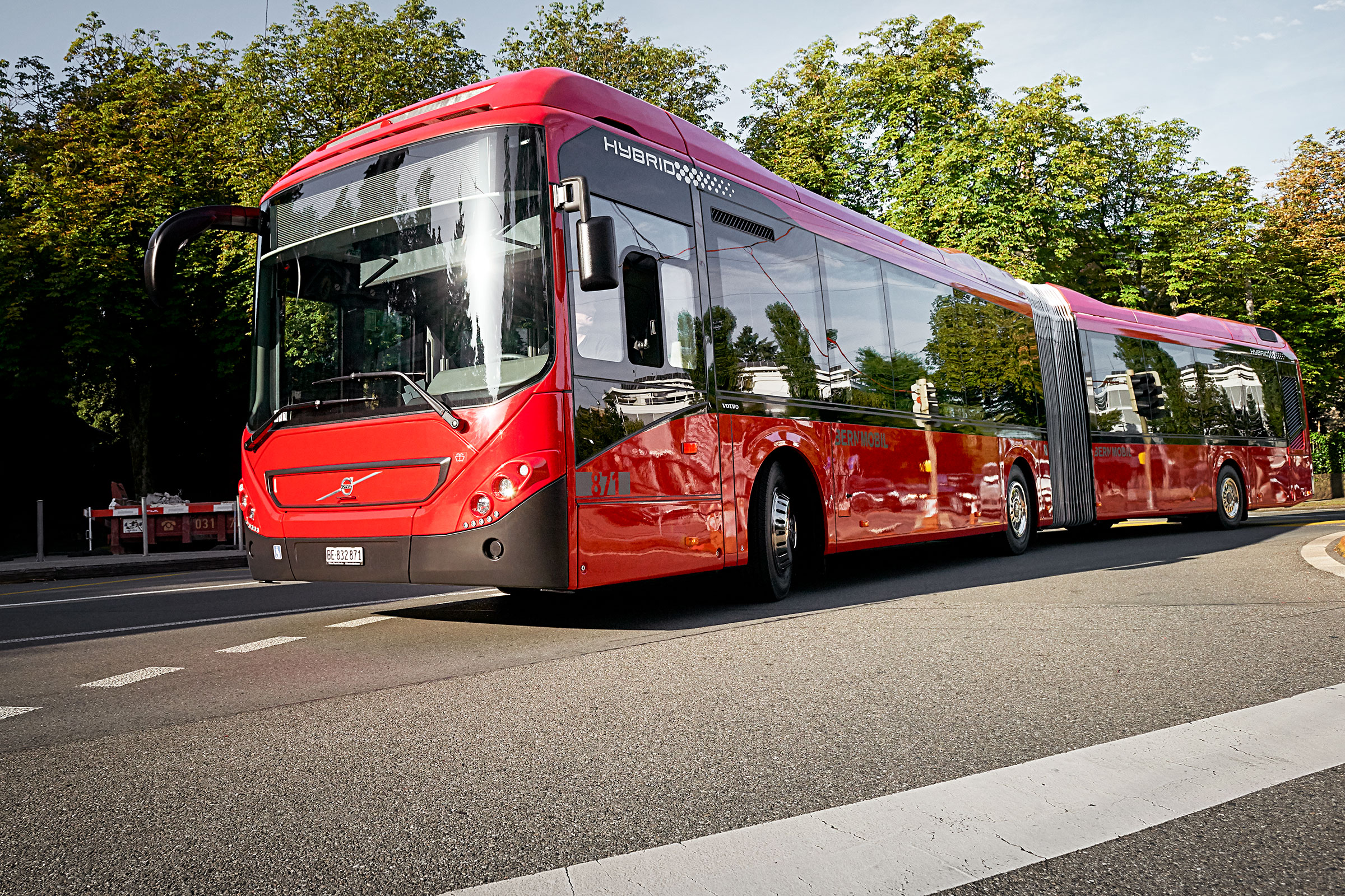 volvo hybrid buses Switzerland