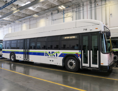 GILLIG Delivers Four Battery Electric Buses to DTC