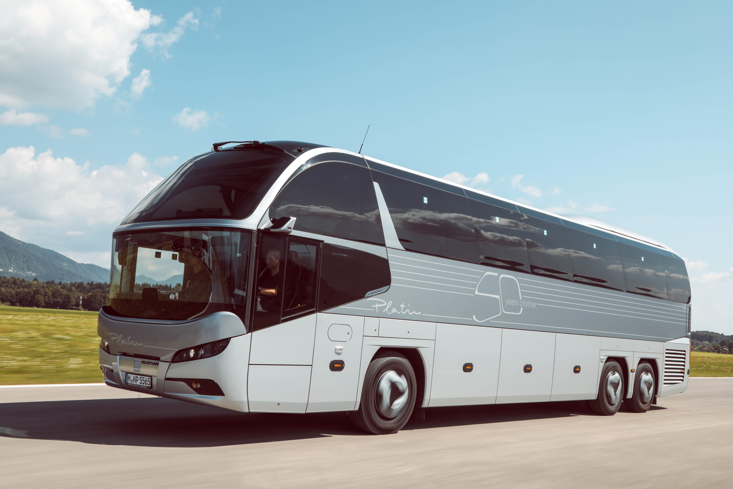 NEOPLAN Cityliner Coach of the Year