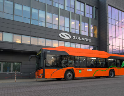 Electric Solaris Buses to Bring Children to School in Another Five Communes