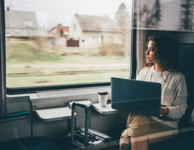 Why Does Internet Access in Public Transport Make Travel Time Productive?
