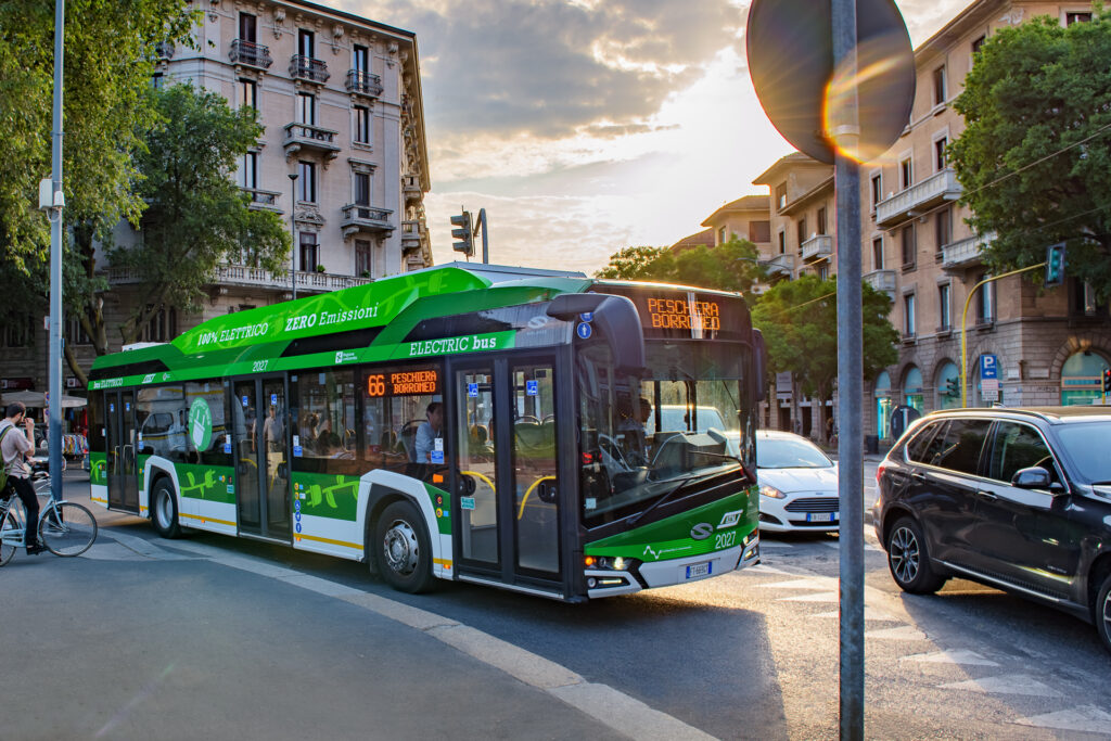 ATM Milano Orders 75 Electric Solaris Buses for Milan