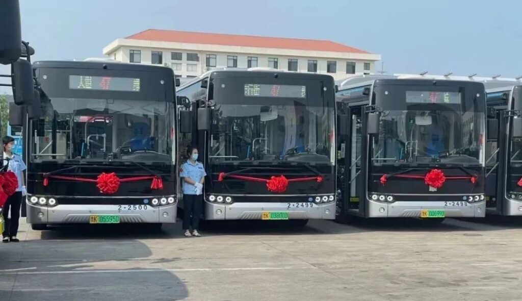 China CRRC Delivers C10 Electric Buses to Weihai BusNews