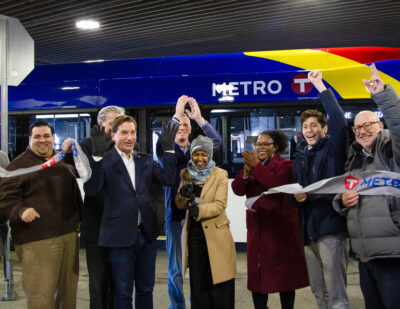 Metro D Line Bus Rapid Transit Service Opens in Minnesota