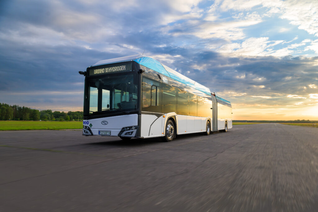 Solaris' Urbino 18 articulated hydrogen bus