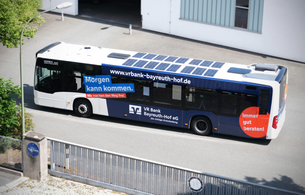 Mercedes-Benz Citaro C2 equipped with 16 semi-flexible photovoltaic panels