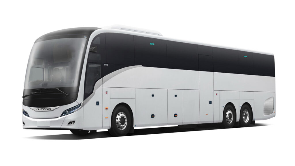 GTe14: The first tri-axle battery-electric coach