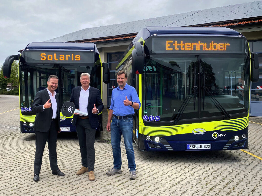 Josef Ettenhuber (Managing Director of Ettenhuber), Rolf Oneis (Representative of Solaris Deutschland), and Tomasz Biskup (Workshop Manager at Ettenhuber)