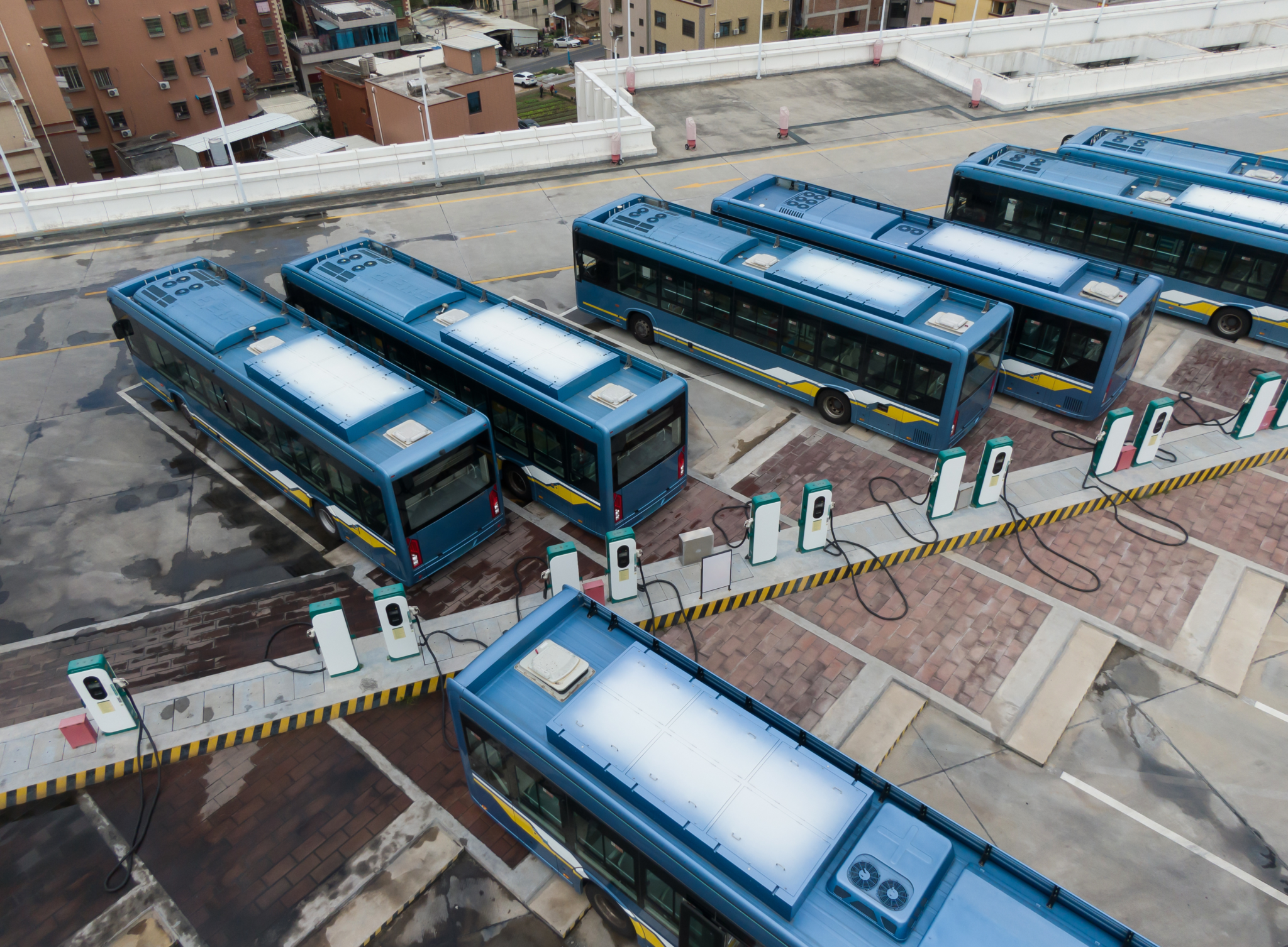 Global Electric Bus Market Projected to Reach $80.58 Billion by 2035