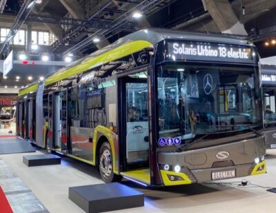 Solaris Launches Latest Urbino 18 Electric Bus at Busworld