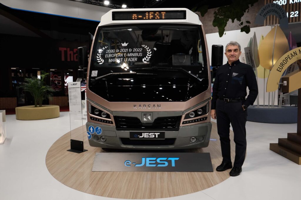 Karsan CEO Okan Baş with the e-JEST electric minibus