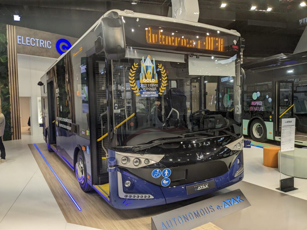 The Autonomous e-ATAK model at Busworld