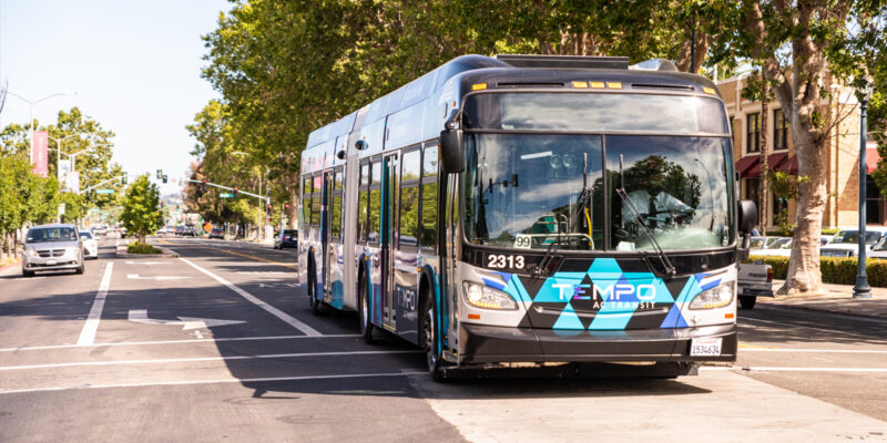 AI-powered cameras on 100 buses will detect vehicles illegally stopped or parked at bus stops