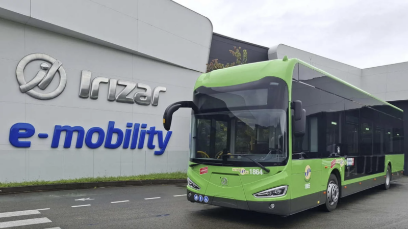 La Veloz is renewing its fleet with two new 100% electric buses from Irizar e-mobility