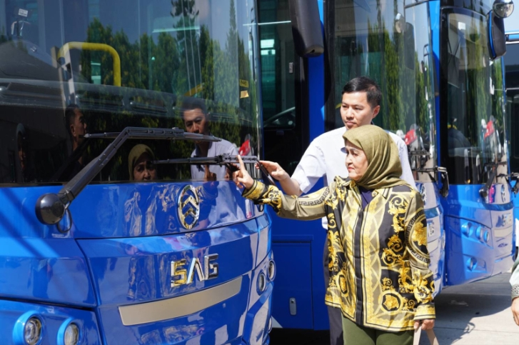 Electric buses in Jakarta, Indonesia