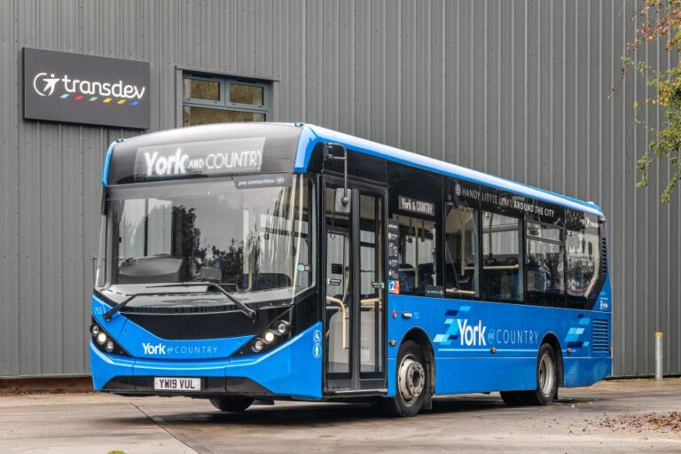 UK: Transdev Purchases Routes and Buses from Reliance Motor Services