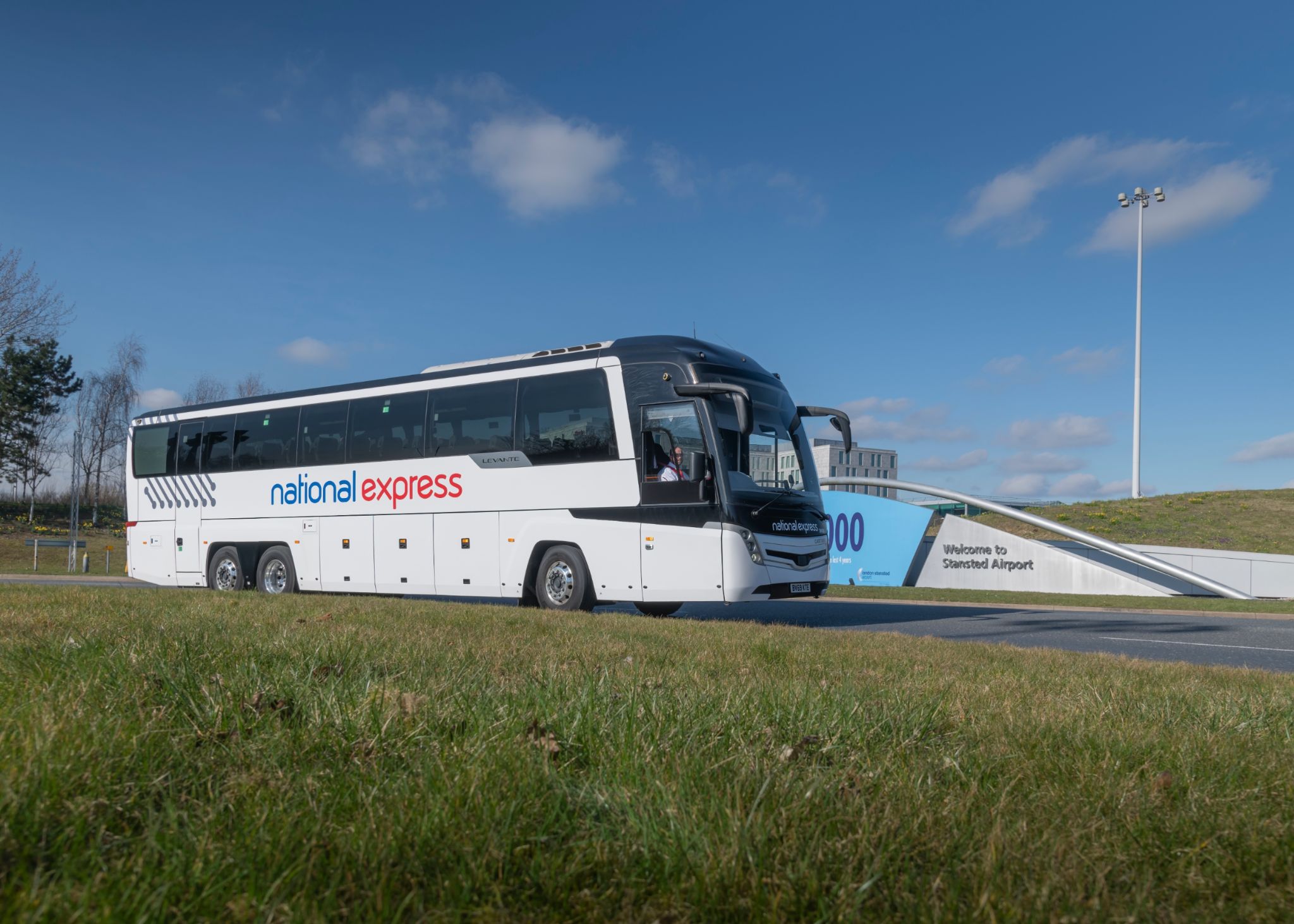 National Express service to London Stansted Airport