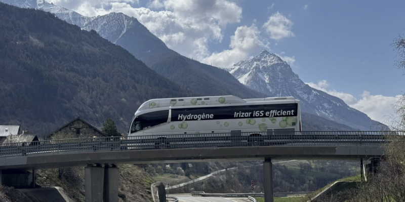 Irizar i6S Efficient Hydrogen Sets European Record for Longest Journey