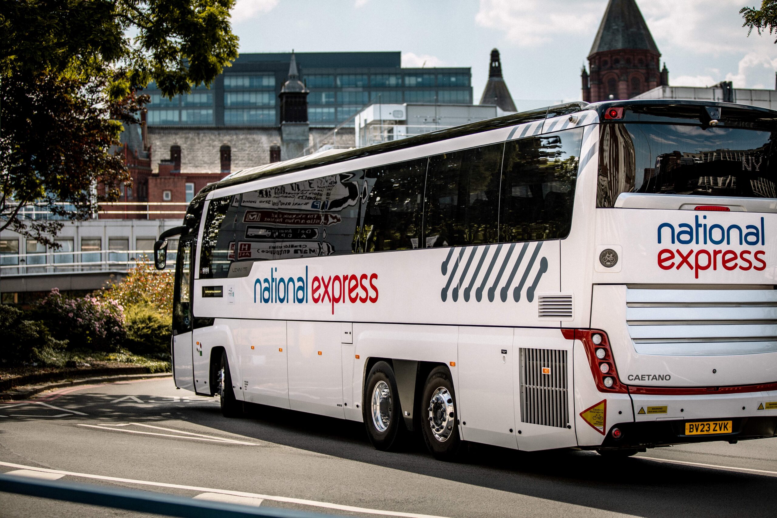 National Express And Alsa To Join Forces As Coach Powerhouse Bus News National Express And Alsa To Join Forces As Coach Powerhouse Bus News
