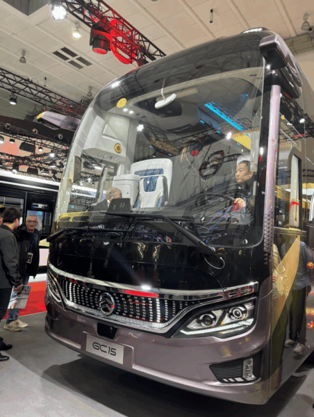 Busworld: Golden Dragon Launches GC-15 Digital Pure Electric Coach