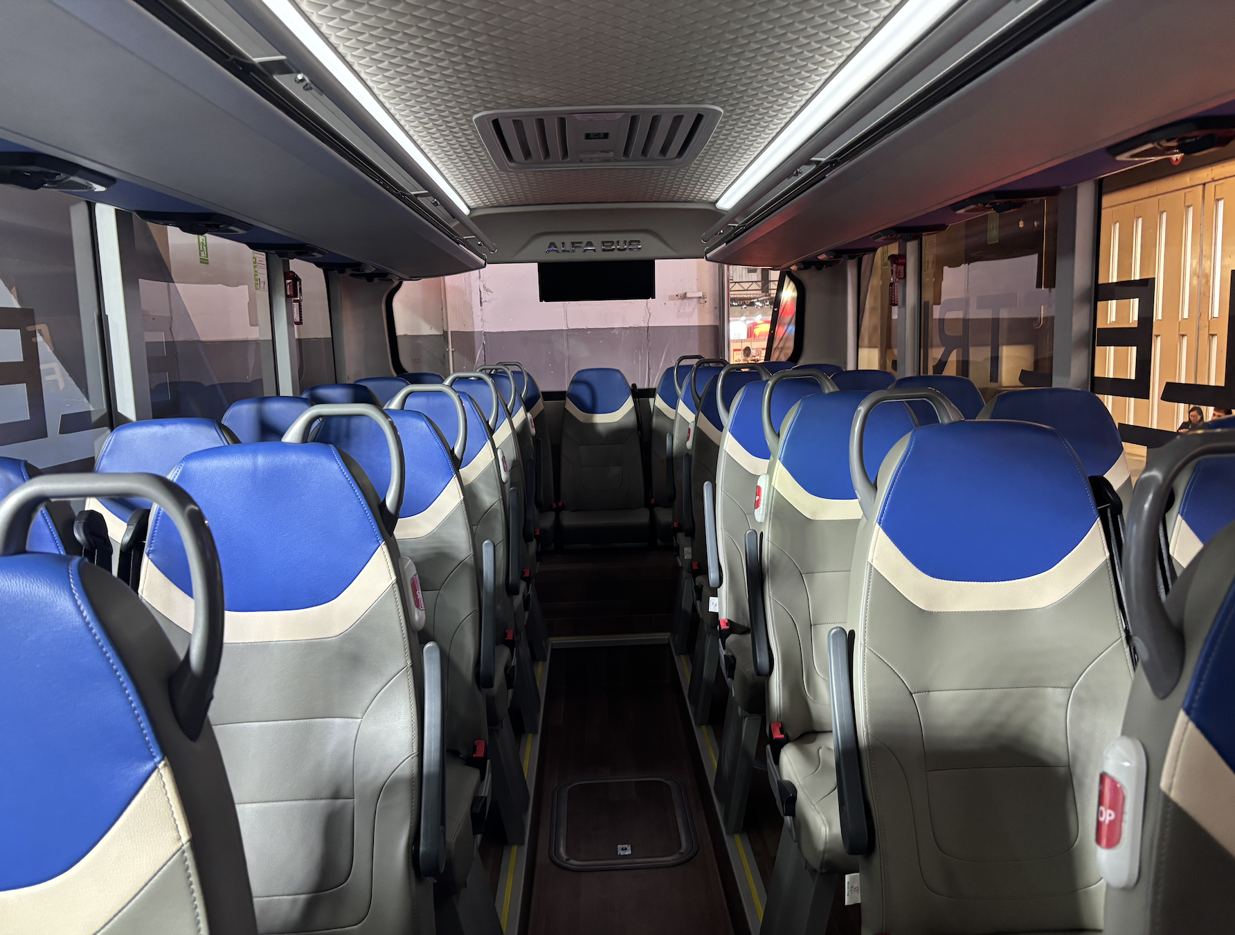 Alfabus E-INTERCITY L13 Interior