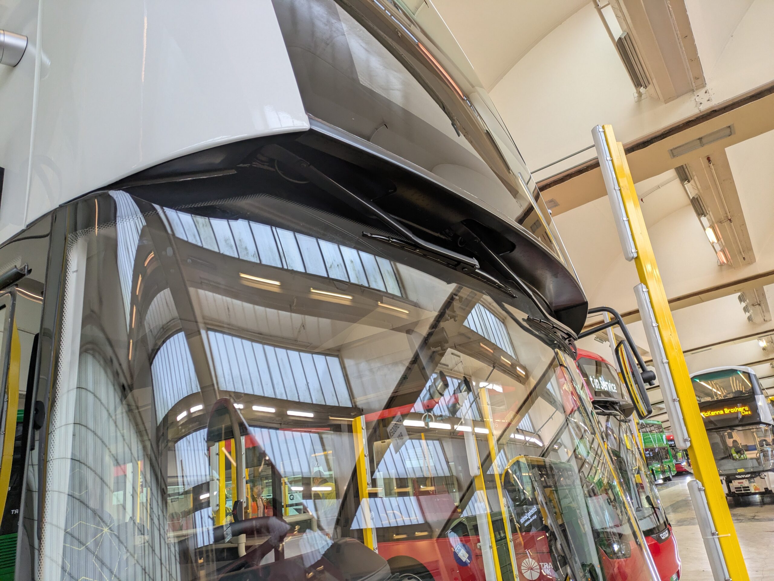 Wrightbus Electroliner windscreen wipers