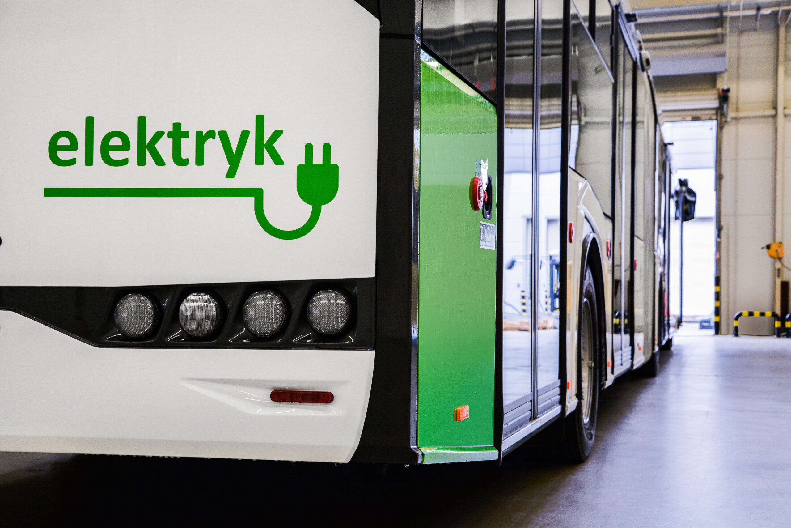 The electric buses are due for delivery in 2027 and 2028